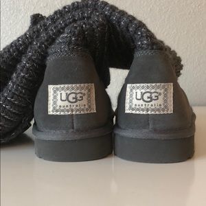 Brown Knit Uggs
